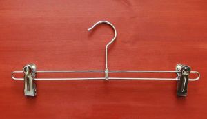 Metalowy Wieszak do spodni II